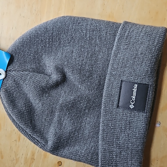 COLUMBIA BEANIE - Picture 3 of 10